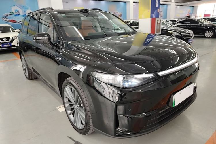 Used Leapmotor C16 2026 Extended-Range 280 LiDAR Zhizun Edition 6 Seats Front Right 45 Deg