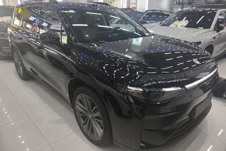Used Leapmotor C16 2026 Extended-Range 280 LiDAR Zhizun Edition 6 Seats Front Right 45 Deg