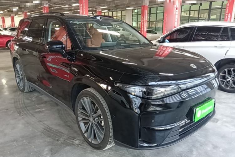 Used Leapmotor C16 2026 Extended-Range 280 LiDAR Zhizun Edition 6 Seats Front Right 45 Deg