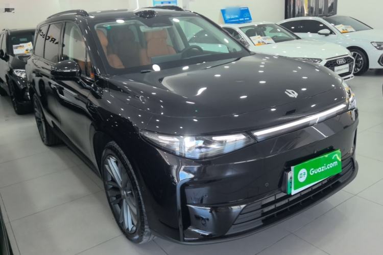 Used Leapmotor C16 2026 Extended-Range 280 LiDAR Zhizun Edition 6 Seats Front Right 45 Deg