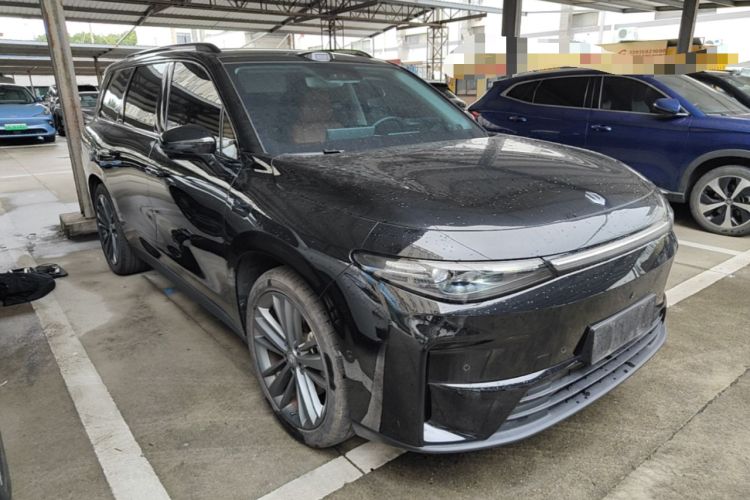 Used Leapmotor C16 2026 Extended-Range 280 LiDAR Zhizun Edition 6 Seats Front Right 45 Deg