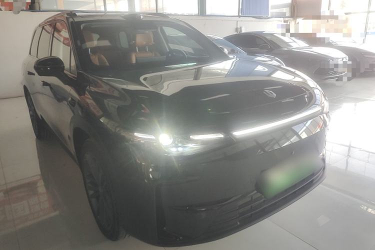 Used Leapmotor C16 2026 Extended-Range 280 LiDAR Zhizun Edition 6 Seats Front Right 45 Deg