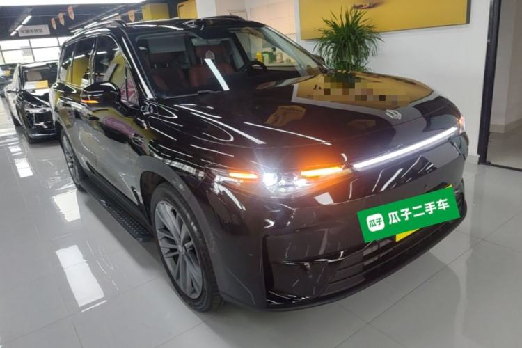 Used Leapmotor C16 2026 Extended-Range 280 LiDAR Version 6 Seats Front Right 45 Deg