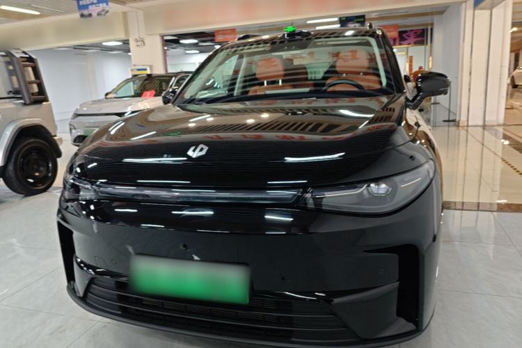 Used Leapmotor C16 2026 Extended-Range 280 LiDAR Zhizun Edition 6 Seats Front