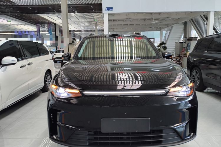 Used Leapmotor C16 2026 All-Electric 630 LiDAR Zhizun Edition 6 Seats Front