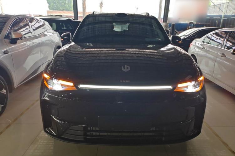 Used Leapmotor C16 2026 Extended-Range 280 LiDAR Zhizun Edition 6 Seats Front