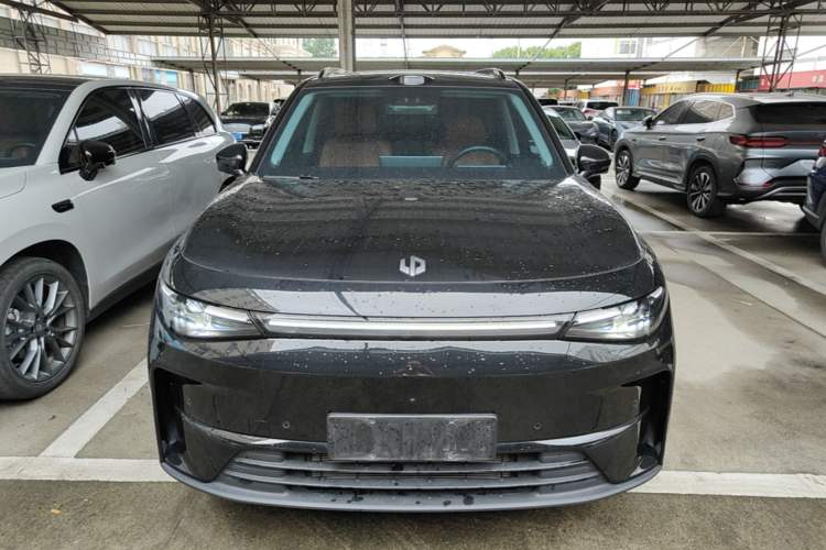 Used Leapmotor C16 2026 Extended-Range 280 LiDAR Zhizun Edition 6 Seats Front