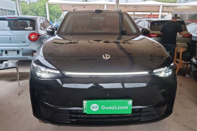 Used Leapmotor C16 2026 Extended-Range 280 LiDAR Zhizun Edition 6 Seats Front