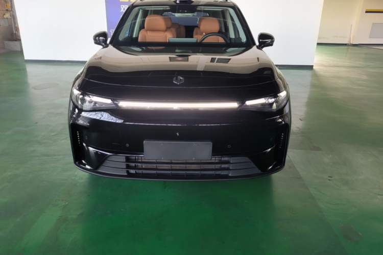 Used Leapmotor C16 2026 Extended-Range 280 LiDAR Zhizun Edition 6 Seats Front