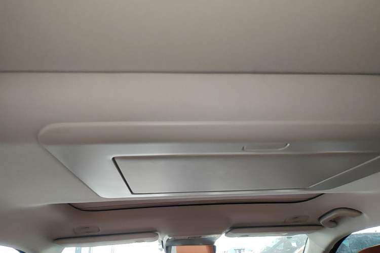 Used Leapmotor C16 2026 Extended-Range 280 LiDAR Zhizun Edition 6 Seats Headliner