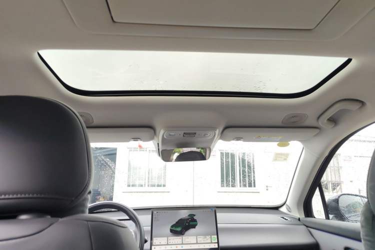 Used Leapmotor C16 2026 Extended-Range 280 LiDAR Zhizun Edition 5 Seats Headliner