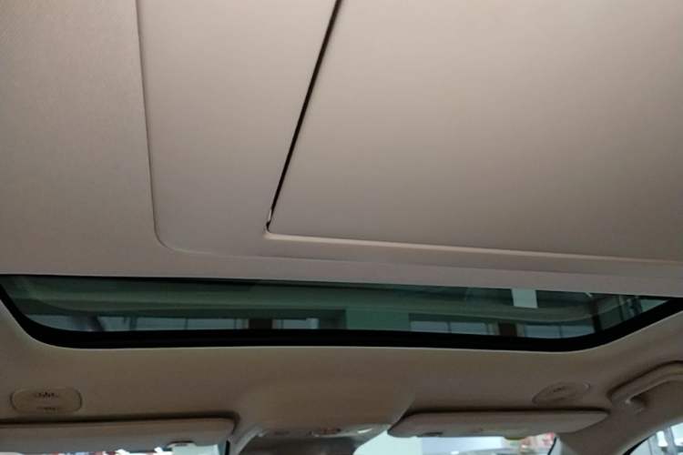 Used Leapmotor C16 2026 Extended-Range 280 LiDAR Zhizun Edition 6 Seats Headliner