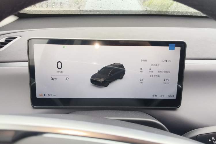 Used Leapmotor C16 2026 All-Electric 630 LiDAR Version 6-Seater Instrument Cluster