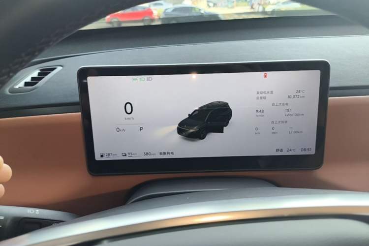 Used Leapmotor C16 2026 Extended-Range 280 LiDAR Zhizun Edition 6 Seats Instrument Cluster