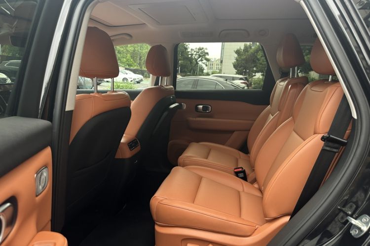 Used Leapmotor C16 2026 Extended-Range 280 LiDAR Zhizun Edition 6 Seats Interior 3