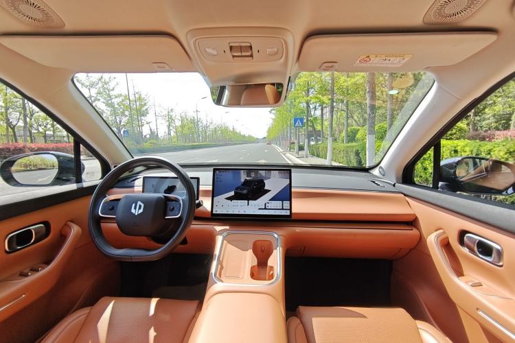 Used Leapmotor C16 2026 Extended-Range 280 LiDAR Zhizun Edition 6 Seats Interior 6
