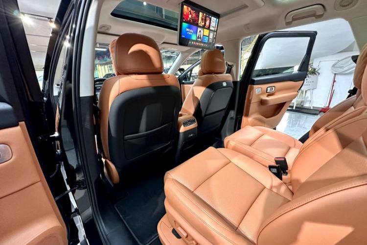 Used Leapmotor C16 2026 Extended-Range 280 LiDAR Zhizun Edition 6 Seats Interior 7
