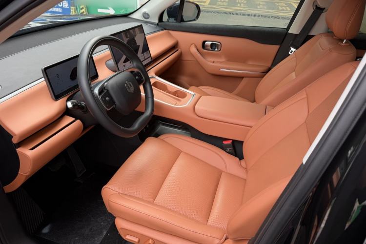 Used Leapmotor C16 2026 Extended-Range 280 LiDAR Zhizun Edition 6 Seats Interior 8