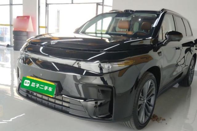 Used Leapmotor C16 2026 Extended-Range 280 LiDAR Zhizun Edition 6 Seats