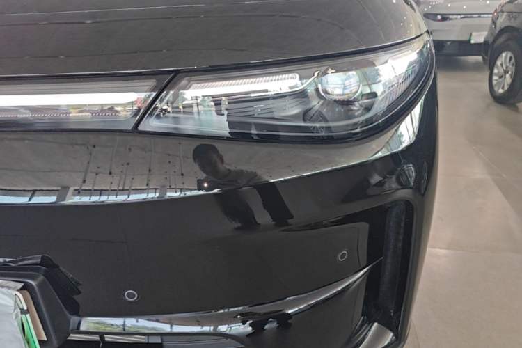 Used Leapmotor C16 2026 Extended-Range 280 LiDAR Zhizun Edition 6 Seats Left Front Headlight