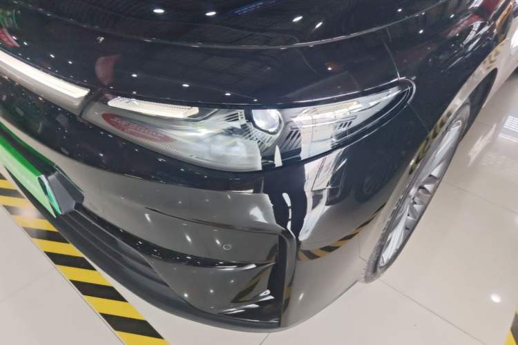 Used Leapmotor C16 2026 Extended-Range 280 LiDAR Zhizun Edition 6 Seats Left Front Headlight