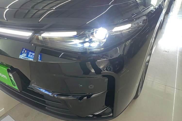 Used Leapmotor C16 2026 Extended-Range 280 LiDAR Zhizun Edition 6 Seats Left Front Headlight