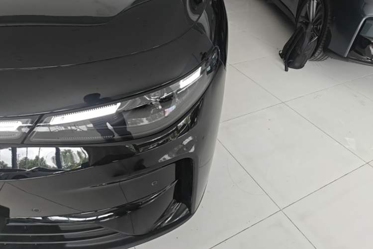Used Leapmotor C16 2026 Extended-Range 280 LiDAR Zhizun Edition 6 Seats Left Front Headlight