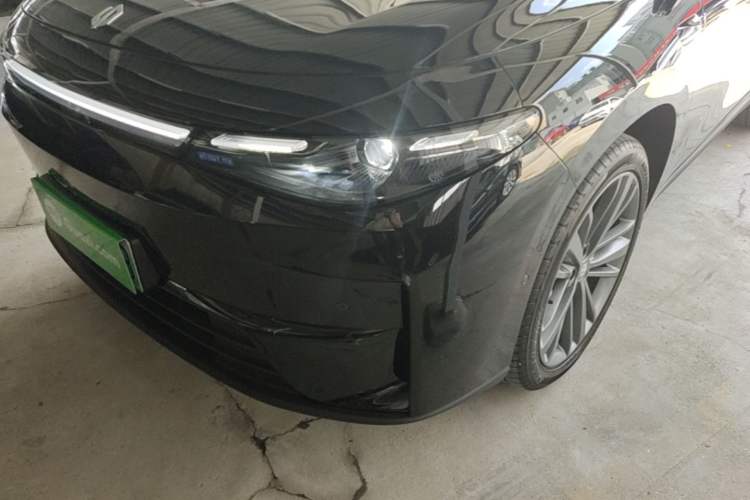 Used Leapmotor C16 2026 All-Electric 630 LiDAR Zhizun Edition 6 Seats Left Front Headlight
