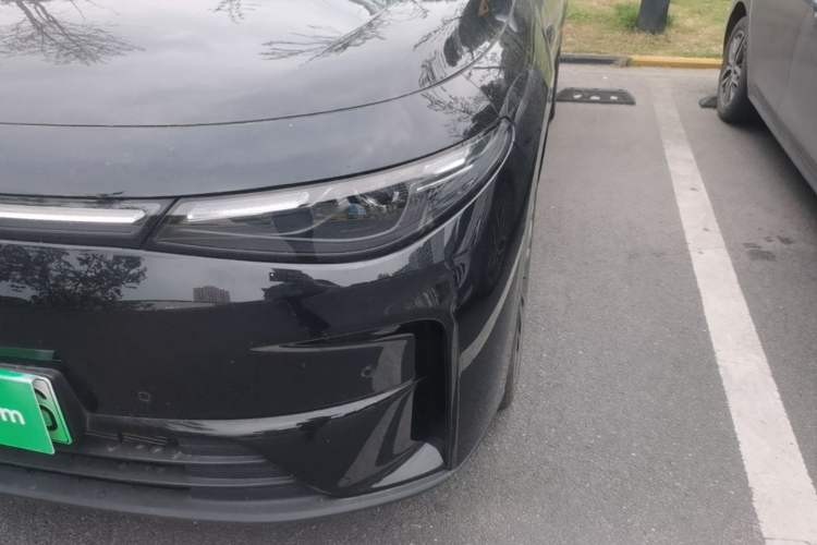 Used Leapmotor C16 2026 Extended-Range 280 LiDAR Zhizun Edition 6 Seats Left Front Headlight