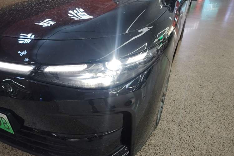 Used Leapmotor C16 2026 Extended-Range 280 LiDAR Zhizun Edition 6 Seats Left Front Headlight