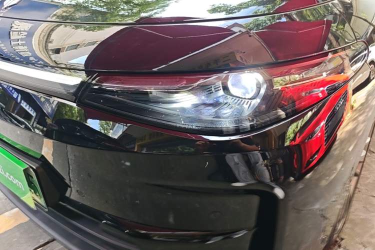 Used Leapmotor C16 2026 All-Electric 630 LiDAR Zhizun Edition 6 Seats Left Front Headlight