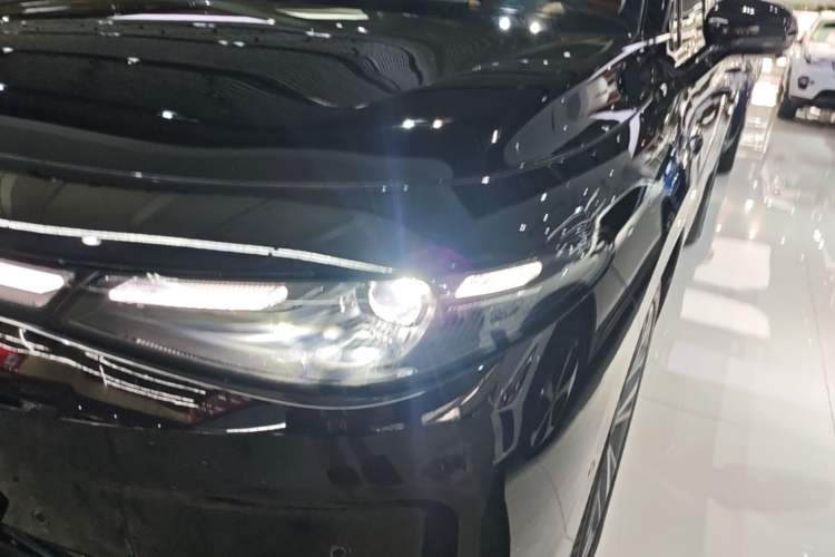 Used Leapmotor C16 2026 Extended-Range 280 LiDAR Zhizun Edition 6 Seats Left Front Headlight