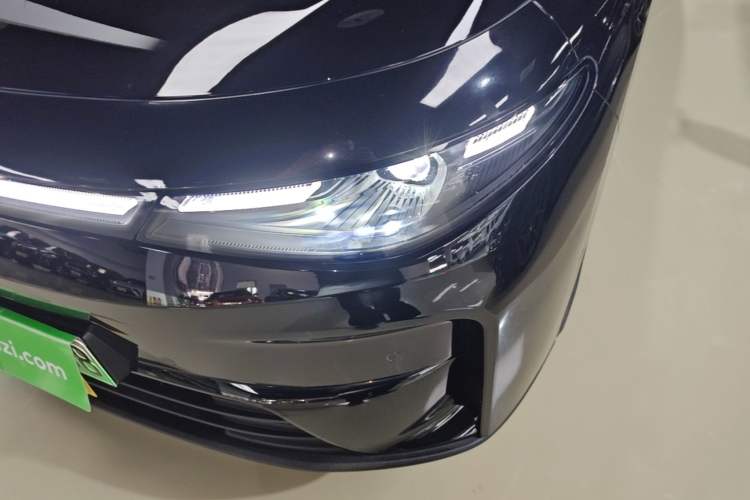 Used Leapmotor C16 2026 Extended-Range 280 LiDAR Zhizun Edition 6 Seats Left Front Headlight
