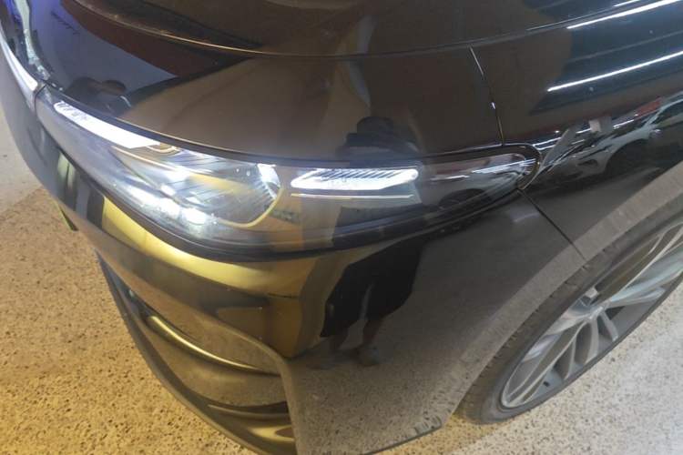Used Leapmotor C16 2026 Extended-Range 280 LiDAR Zhizun Edition 6 Seats Left Front Headlight