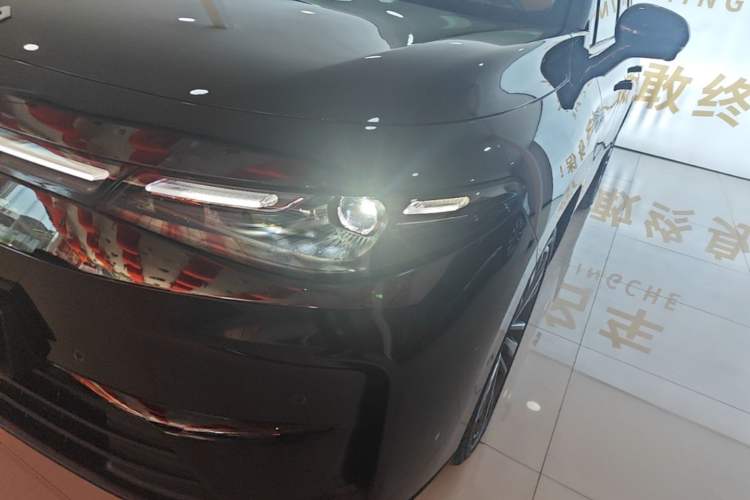Used Leapmotor C16 2026 All-Electric 630 LiDAR Zhizun Edition 6 Seats Left Front Headlight