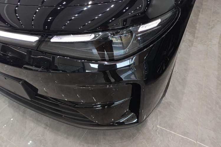 Used Leapmotor C16 2026 Extended-Range 280 LiDAR Zhizun Edition 6 Seats Left Front Headlight