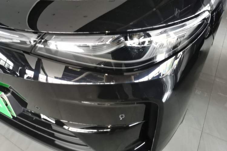Used Leapmotor C16 2026 Extended-Range 280 LiDAR Zhizun Edition 6 Seats Left Front Headlight