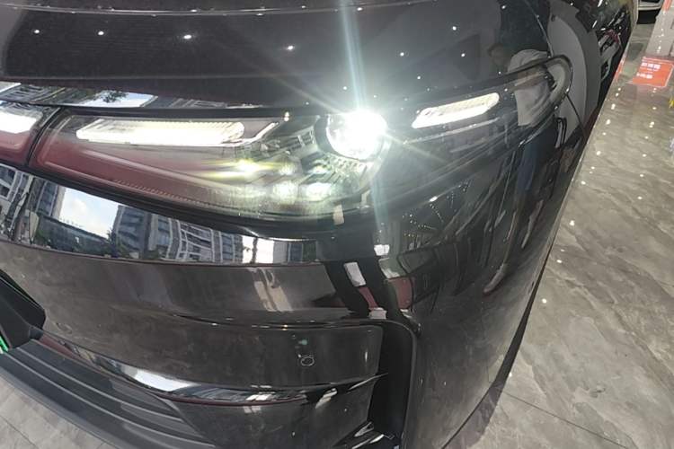 Used Leapmotor C16 2026 Extended-Range 280 LiDAR Zhizun Edition 6 Seats Left Front Headlight