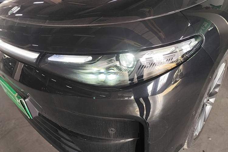 Used Leapmotor C16 2026 Extended-Range 280 LiDAR Zhizun Edition 6 Seats Left Front Headlight