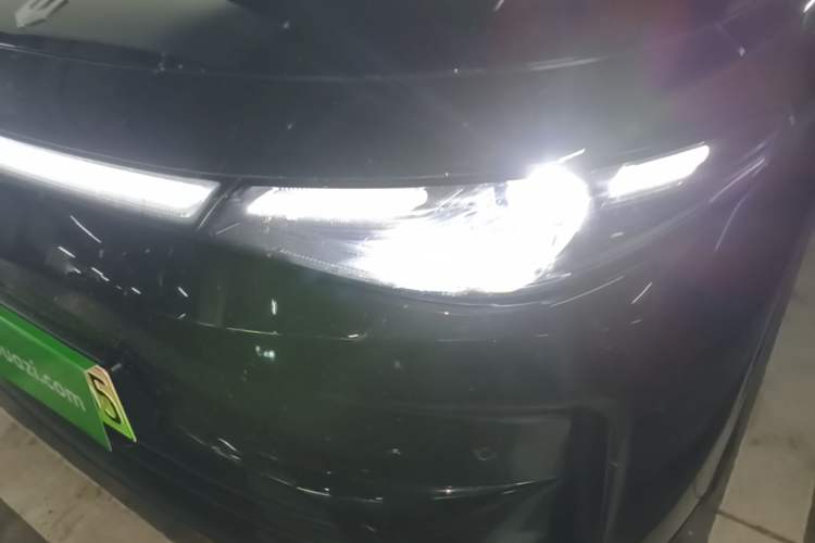 Used Leapmotor C16 2026 Range-Extended 200 Prestige 6-Seater Left Front Headlight