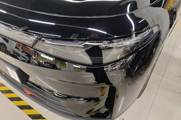 Used Leapmotor C16 2026 Extended-Range 280 LiDAR Zhizun Edition 6 Seats Left Front Headlight