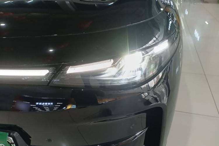 Used Leapmotor C16 2026 Extended-Range 280 LiDAR Zhizun Edition 6 Seats Left Front Headlight