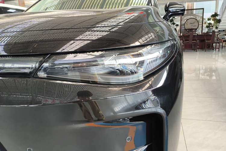 Used Leapmotor C16 2026 All-Electric 630 LiDAR Zhizun Edition 6 Seats Left Front Headlight