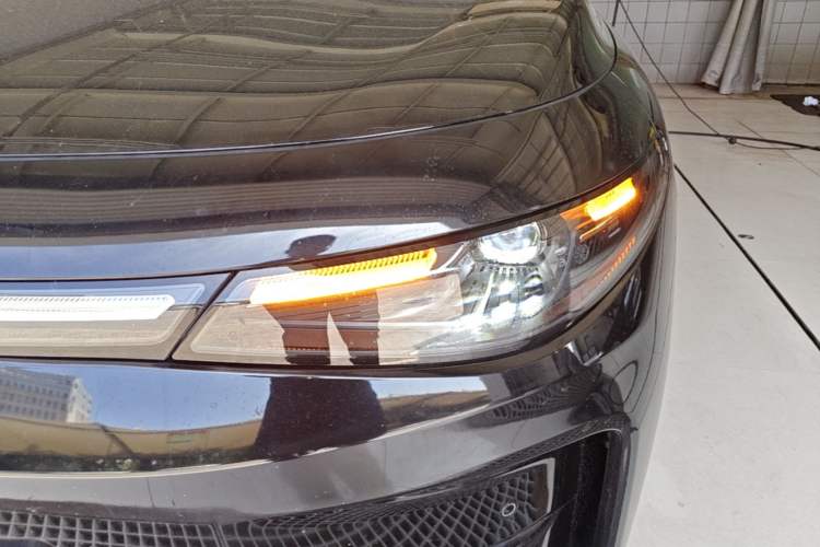 Used Leapmotor C16 2026 Extended-Range 280 LiDAR Zhizun Edition 6 Seats Left Front Headlight