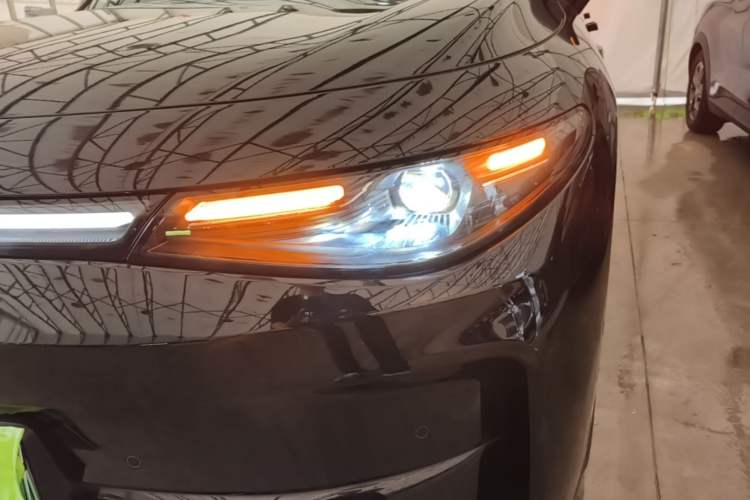 Used Leapmotor C16 2026 Extended-Range 280 LiDAR Zhizun Edition 6 Seats Left Front Headlight