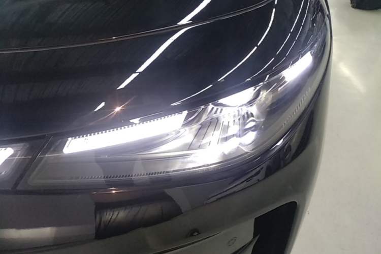 Used Leapmotor C16 2026 Extended-Range 280 LiDAR Zhizun Edition 6 Seats Left Front Headlight