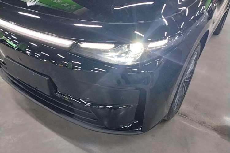 Used Leapmotor C16 2026 Range-Extended 200 Prestige 6-Seater Left Front Headlight