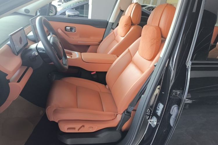 Used Leapmotor C16 2026 Extended-Range 280 LiDAR Zhizun Edition 6 Seats Left Front Seat