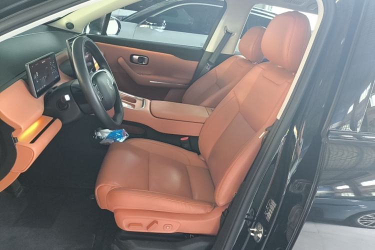 Used Leapmotor C16 2026 Extended-Range 280 LiDAR Zhizun Edition 6 Seats Left Front Seat