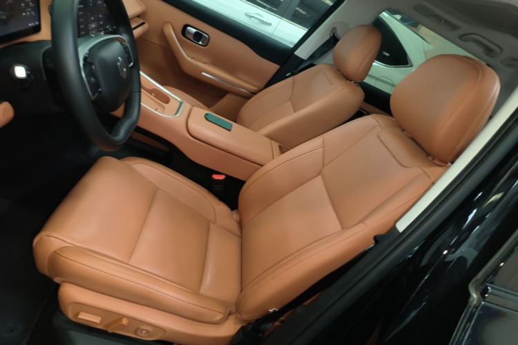 Used Leapmotor C16 2026 Extended-Range 280 LiDAR Zhizun Edition 6 Seats Left Front Seat